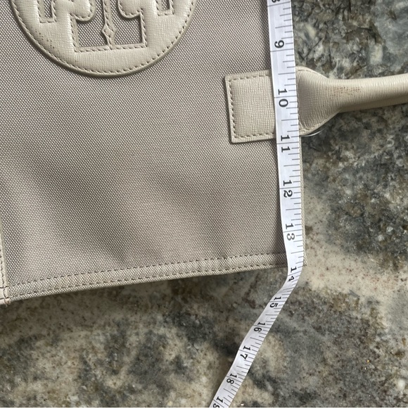 Tory Burch Light Gray logo Canvas Tote Bag authentic EUC!! Neutral - Picture 11 of 16